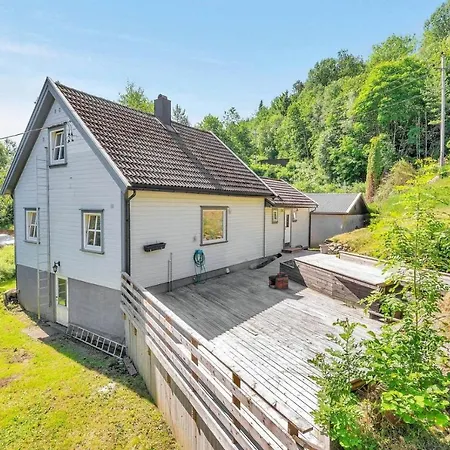 Kvilen 1 - Private In Shared House *